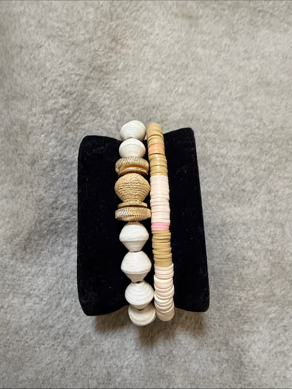 Neutral Mixed-Bead Bracelet Set — White, Beige & Pink Accents